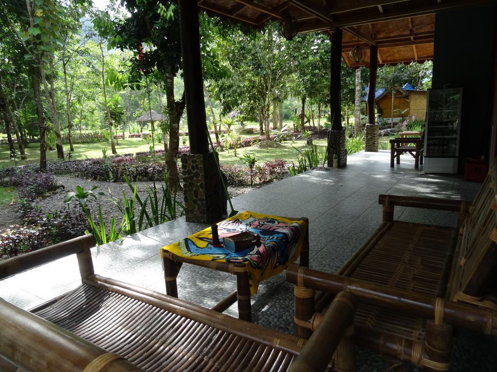 Batu Kapal Guest House & Jungle Trekking Bukit Lawang Ngoại thất bức ảnh